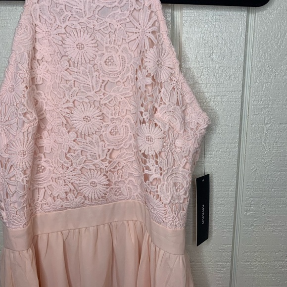 Lulus dress, size XS. New with tags. - Picture 2 of 5